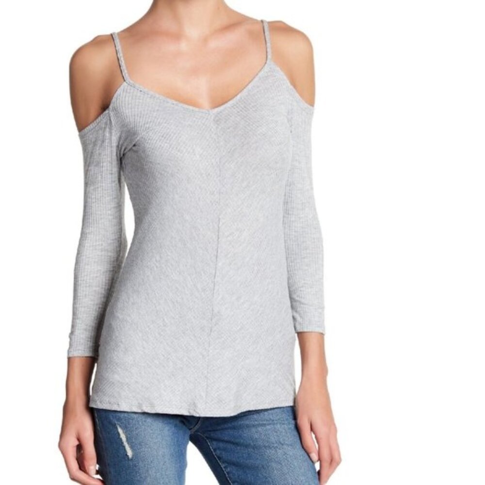 Poof 3/4 Length Sleeve Rib Blouse